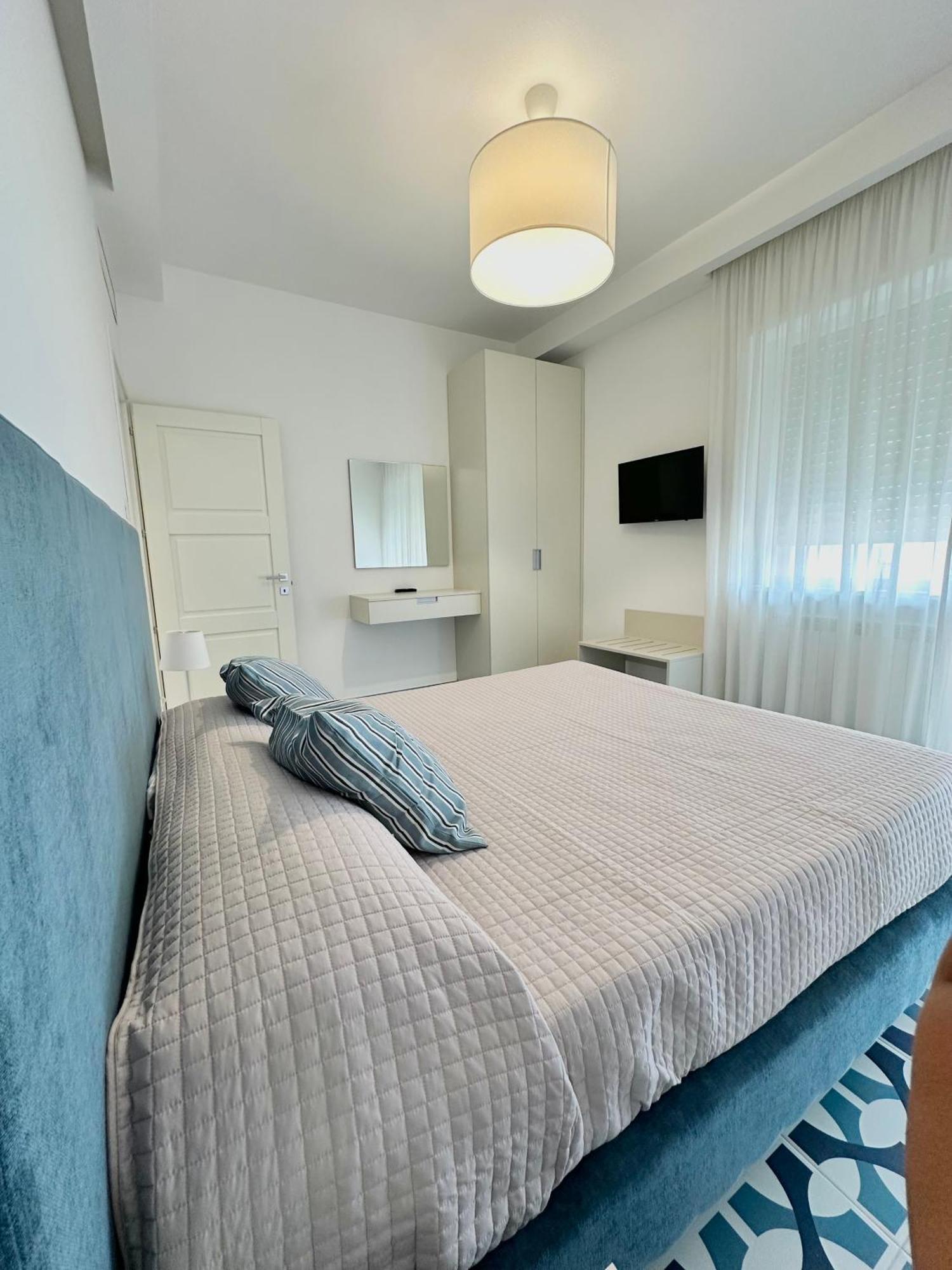 Blumare Amalfi Coast Apartment Maiori Ngoại thất bức ảnh