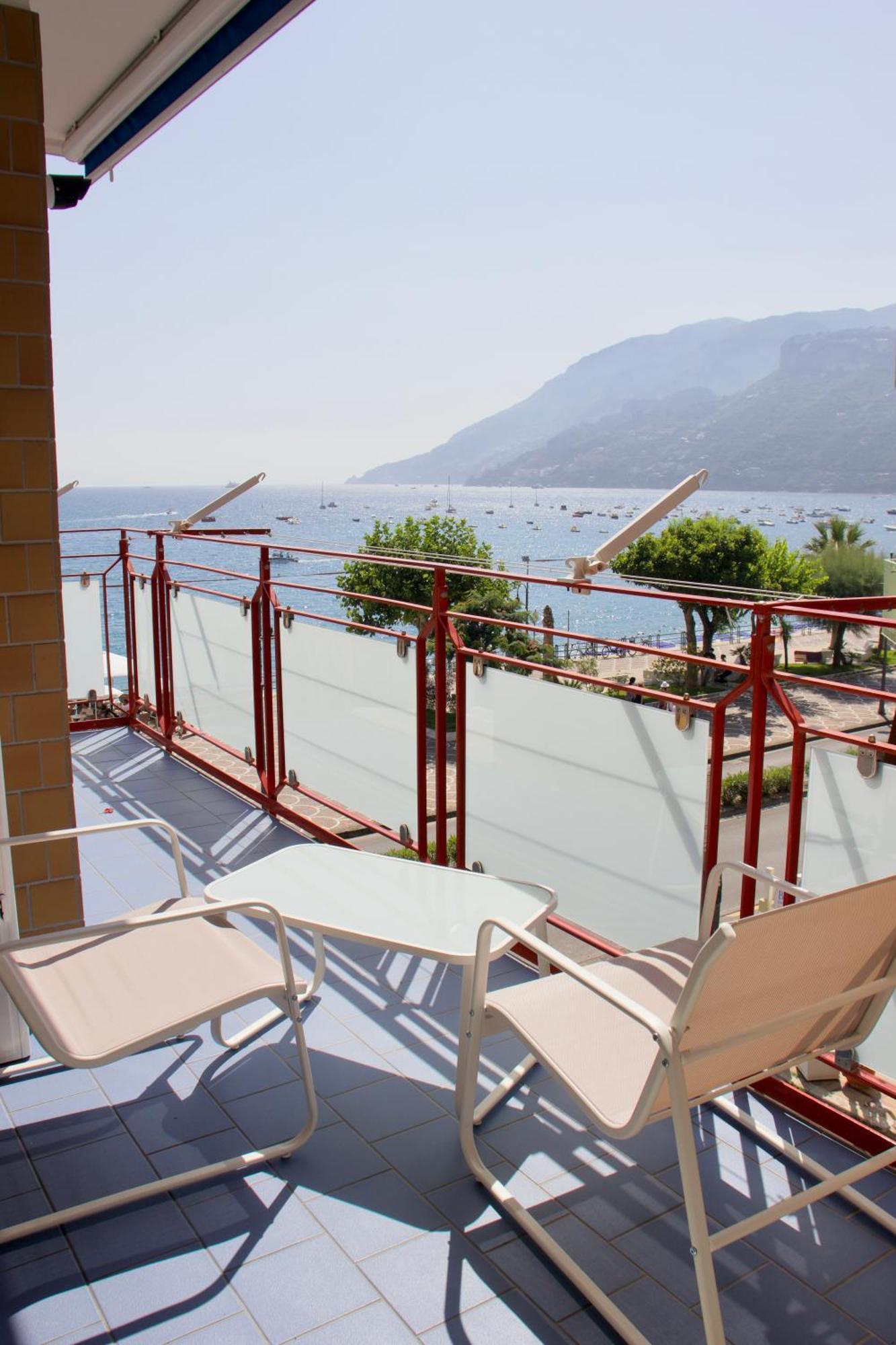 Blumare Amalfi Coast Apartment Maiori Ngoại thất bức ảnh